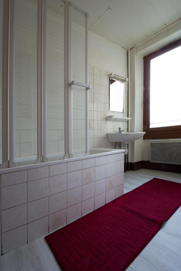 T1 Situe A 100 M Des Thermes Apartment Aix-les-Bains Exterior foto